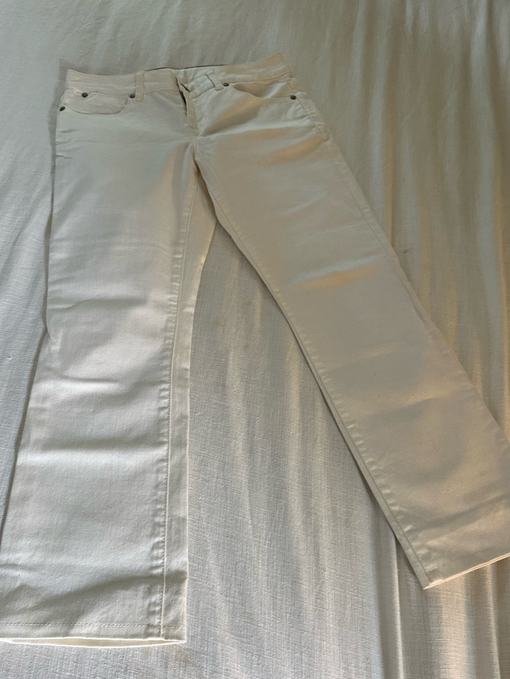 Talbots signature crop flare white jeans | size 27 - Picture 6 of 10